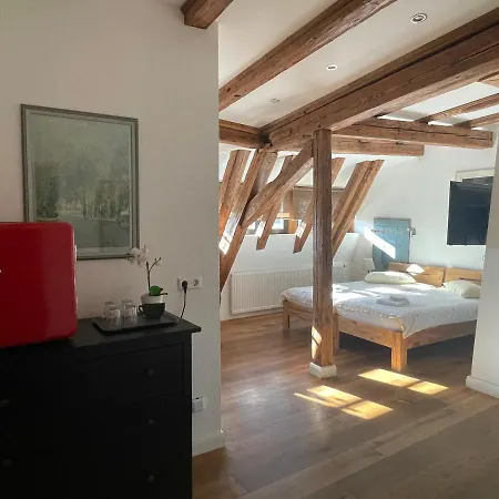 Gaestezimmer An Der Stadtmauer Gasthof