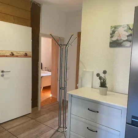 Gaestezimmer An Der Stadtmauer Pensionat Besigheim