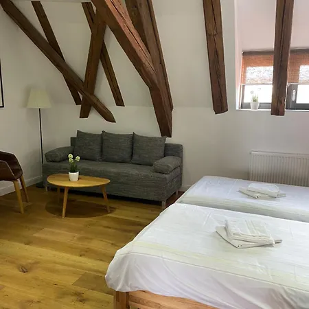 Gaestezimmer An Der Stadtmauer Gasthof